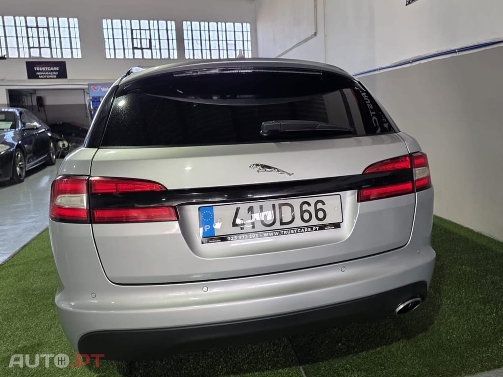 Jaguar XF 2.2 D R-Sport