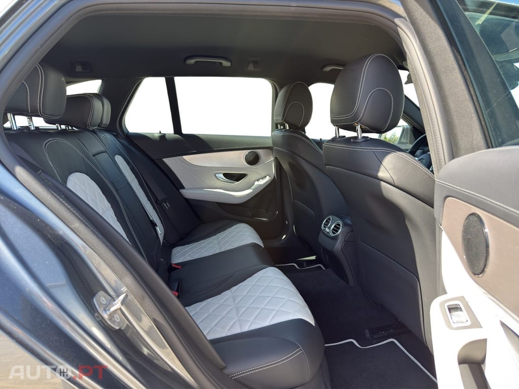 Mercedes-Benz C 300 de T 9G-TRONIC Avantgarde