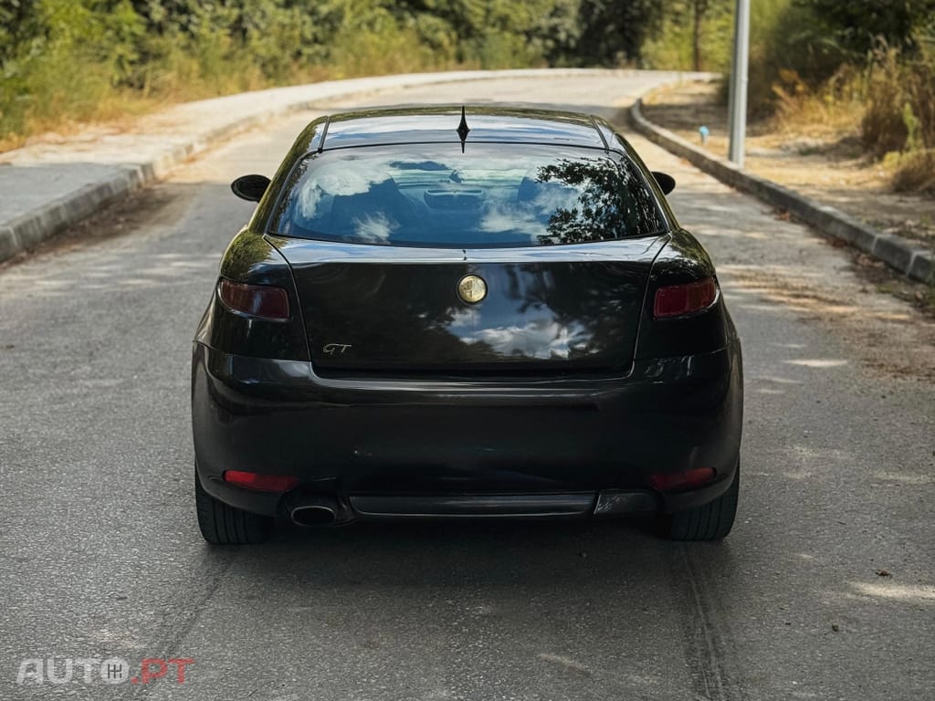 Alfa Romeo GT 1.9 JTD M-JET