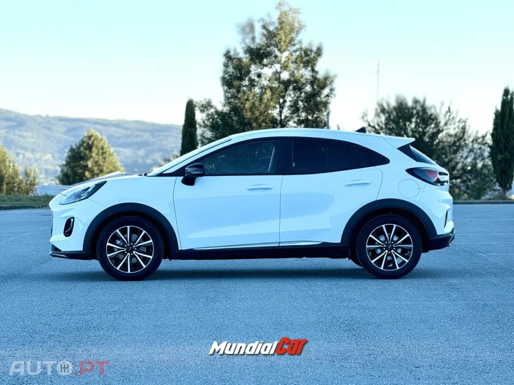 Ford Puma 1.0 EcoBoost MHEV Titanium