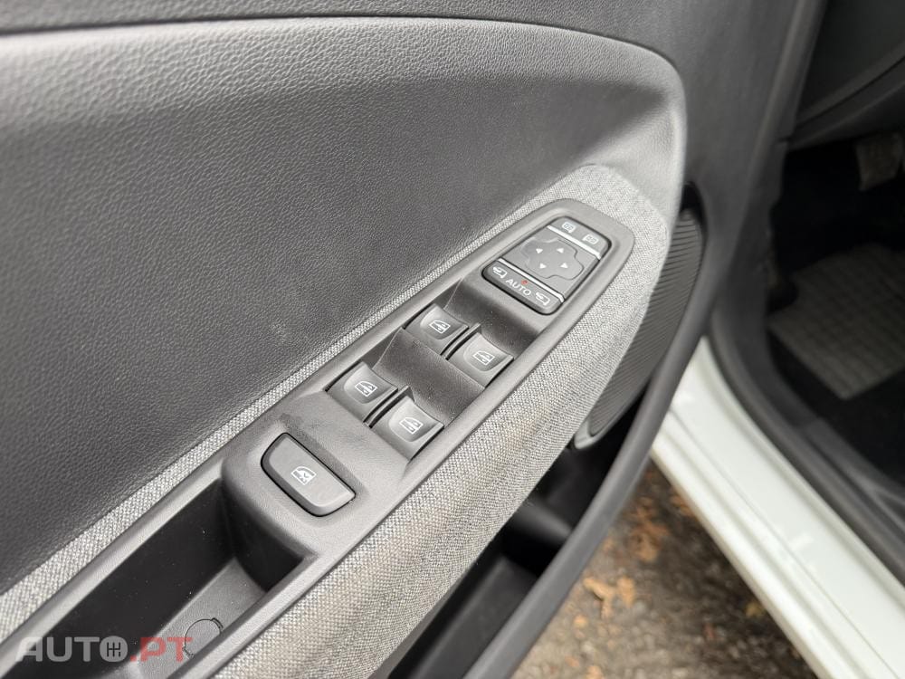 Renault Zoe (c/ Bateria) E-Tech EV50 Equilibre