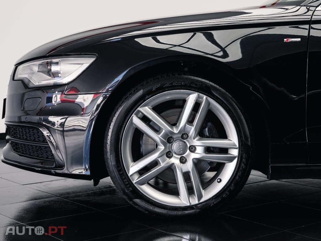Audi A6 Avant 3.0 TDi V6 quattro S-line S tronic