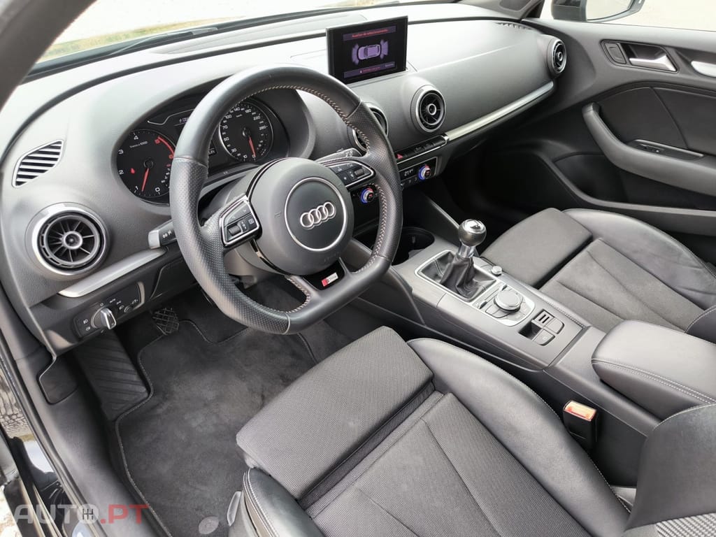 Audi A3 Sportback 2.0 TDi S-line