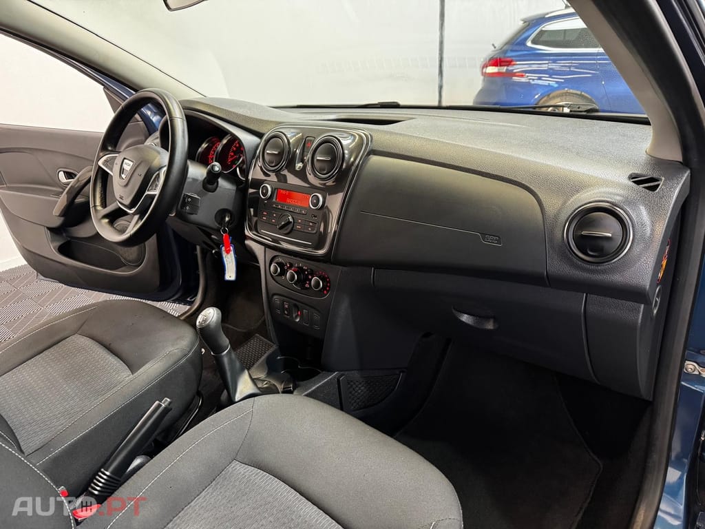 Dacia Sandero 1.0 SCe Essential