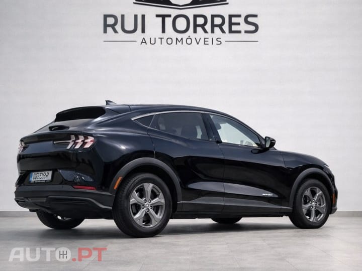 Ford Mustang Mach-E 98.7KWh PREMIUM