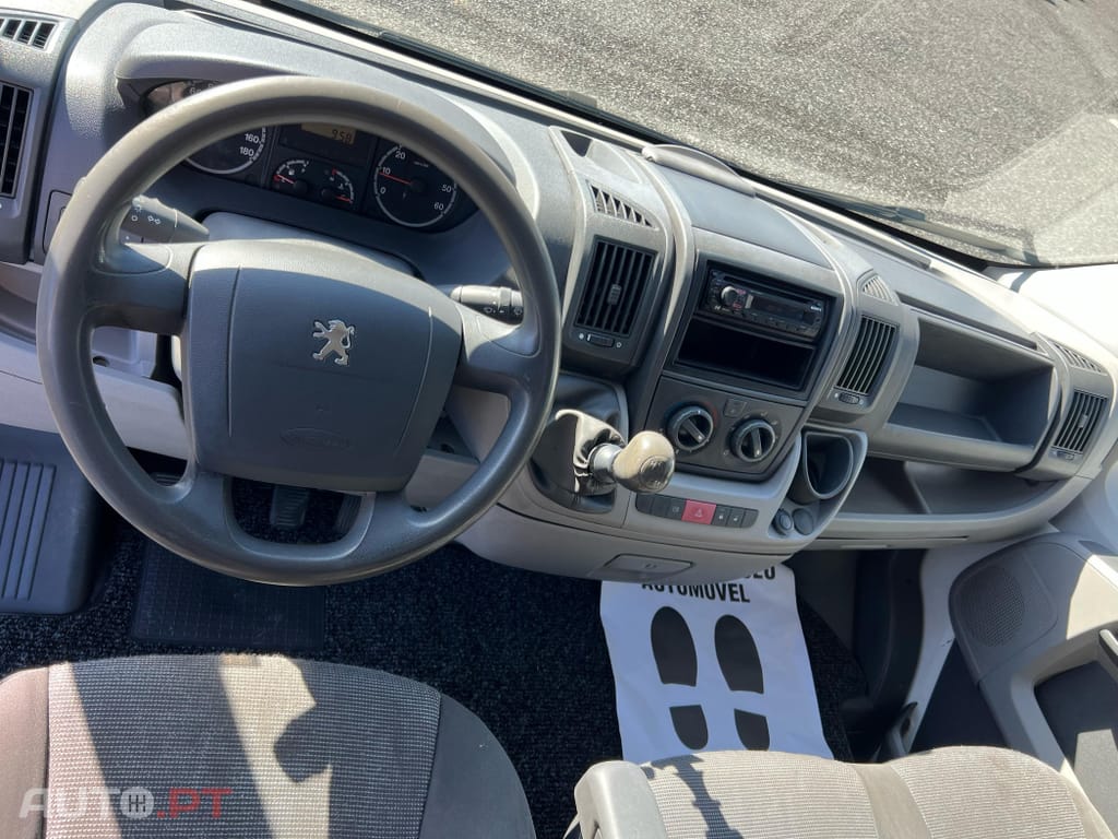 Peugeot Boxer 2.2 HDi 330 L2H2