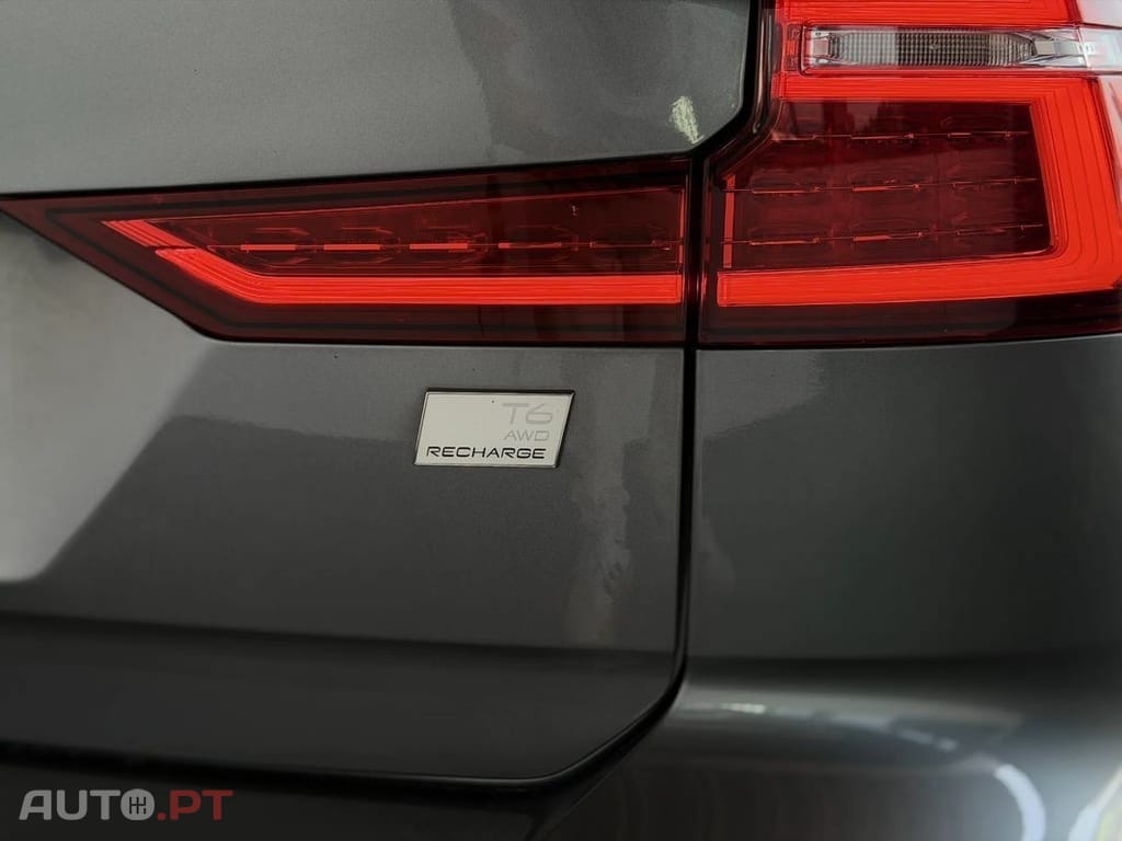 Volvo V60 2.0 T6 AWD TE R-Design