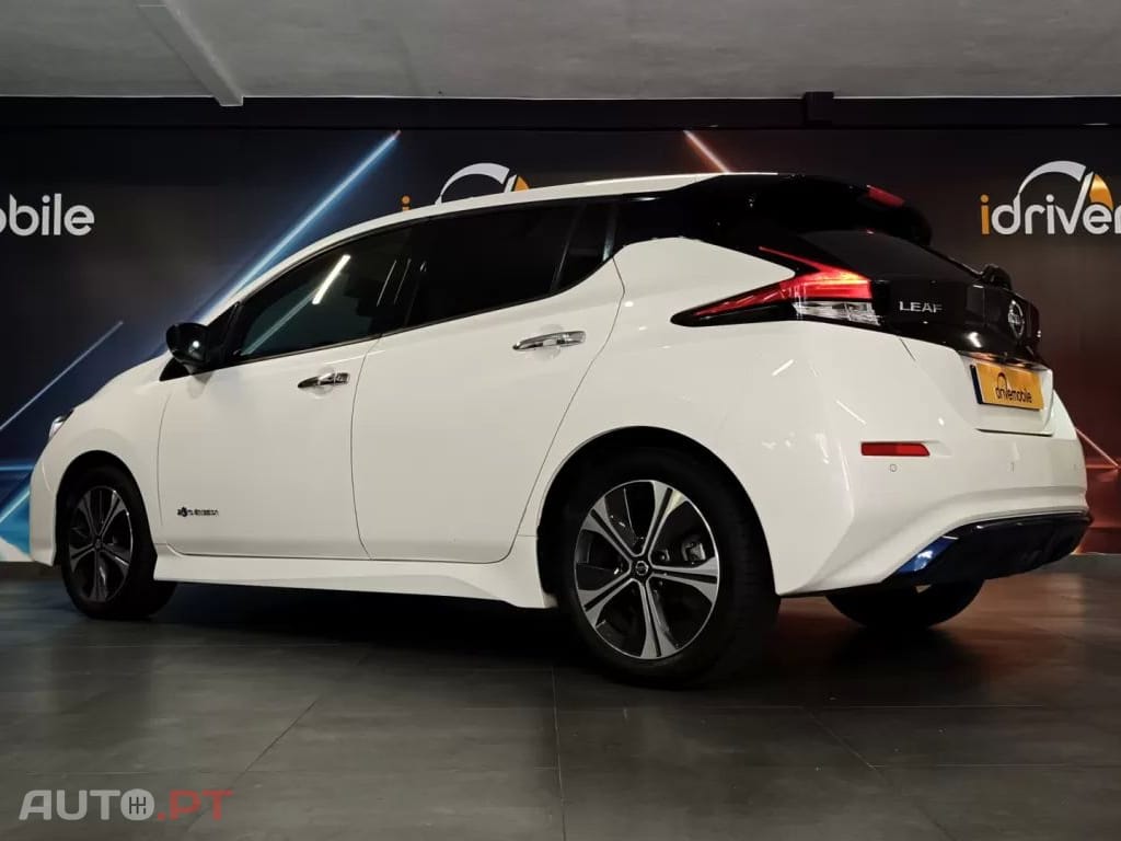 Nissan Leaf N-Connecta Full Led