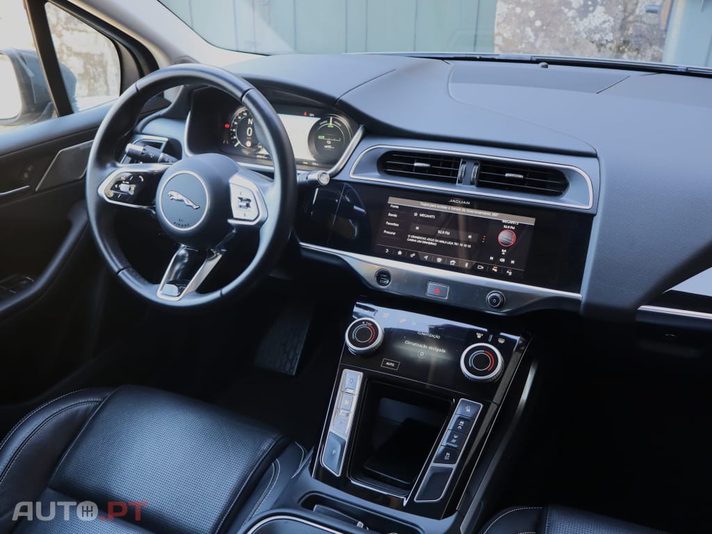Jaguar I-Pace EV400 SE AWD