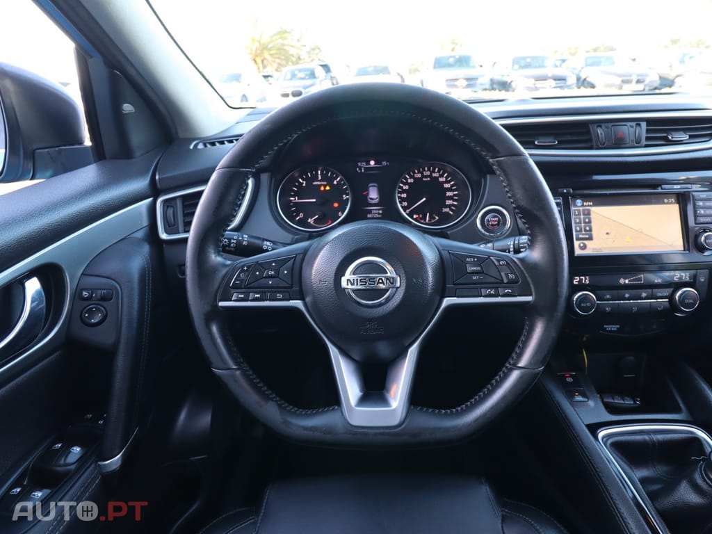 Nissan Qashqai 1.5 dCi N-Connecta