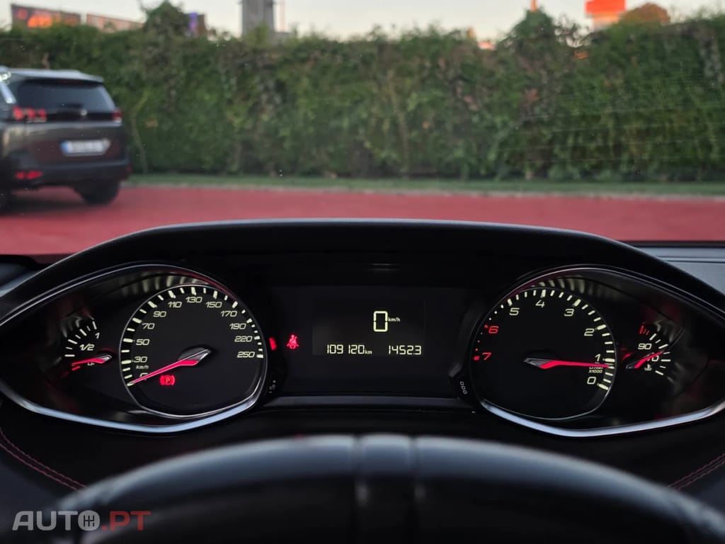 Peugeot 308 1.2 PureTech GT Line