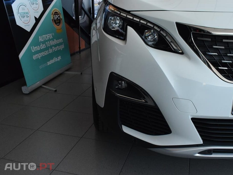 Peugeot 3008 1.6 Hybrid4 GT e-EAT8