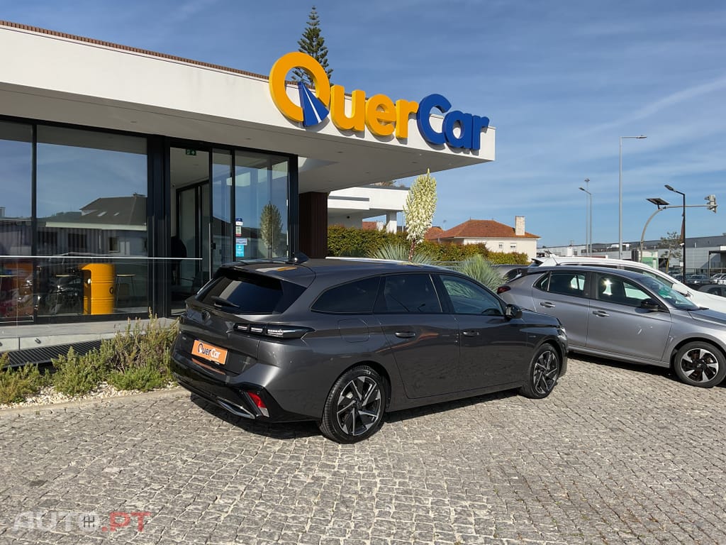 Peugeot 308 1.6 Hybrid Allure Pack e-EAT8