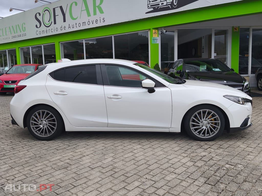 Mazda 3 Sky-D 2.2