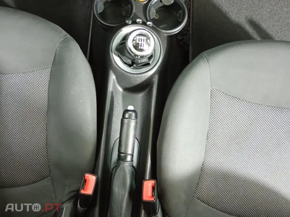 MINI Cooper Cooper D