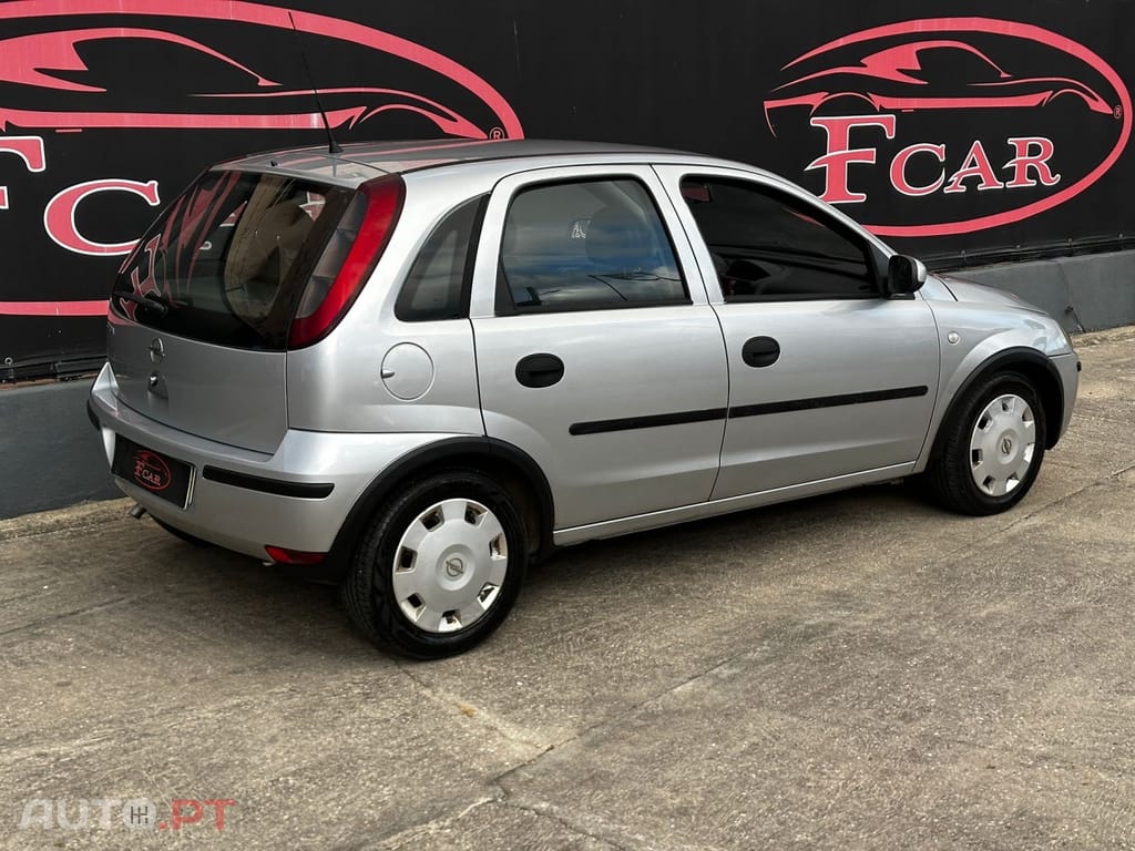 Opel Corsa 1.0 12V First