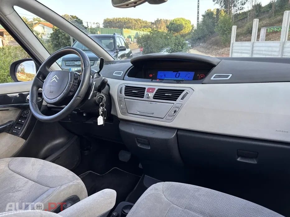 Citroen C4 Grand Picasso 1.6 HDi Exclusive CMP6