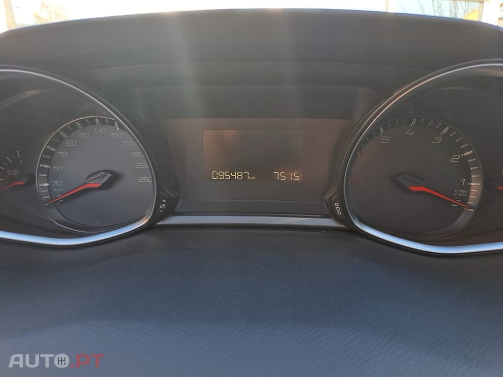 Peugeot 308 1.2 PureTech Active Pack
