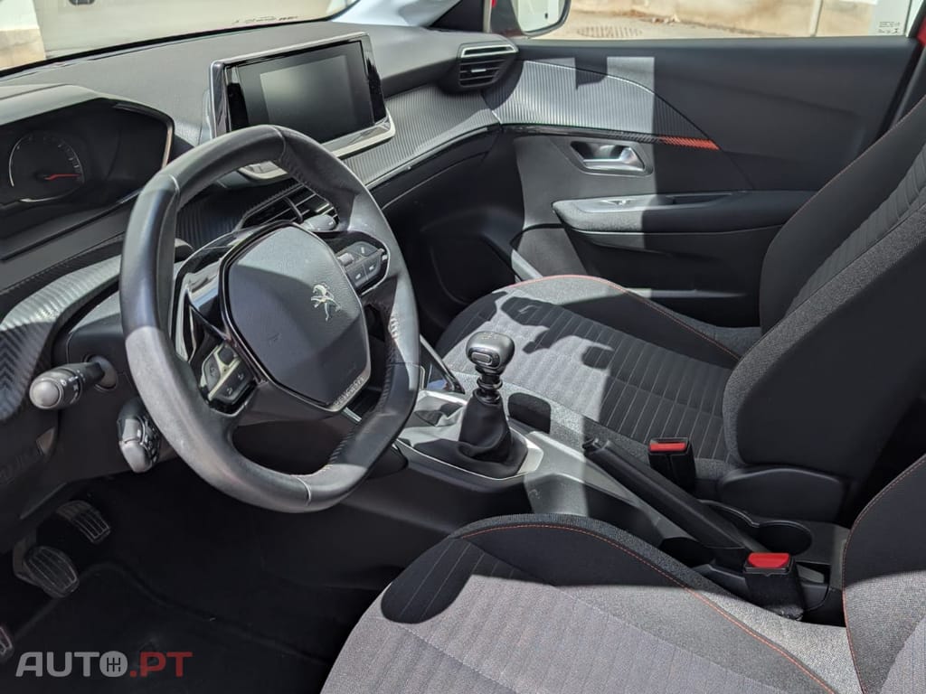 Peugeot 208 Active Pack 101 cv