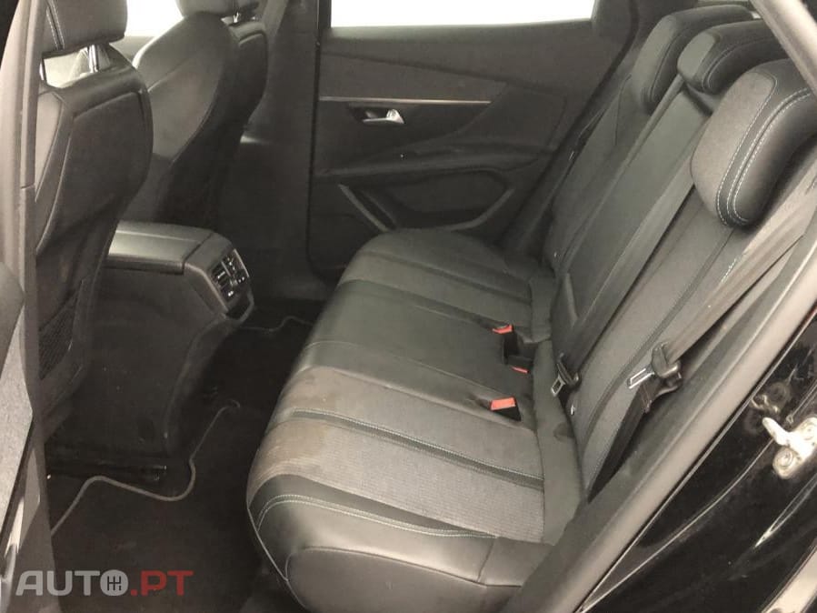 Peugeot 3008 1.2 PureTech Allure Pack EAT8