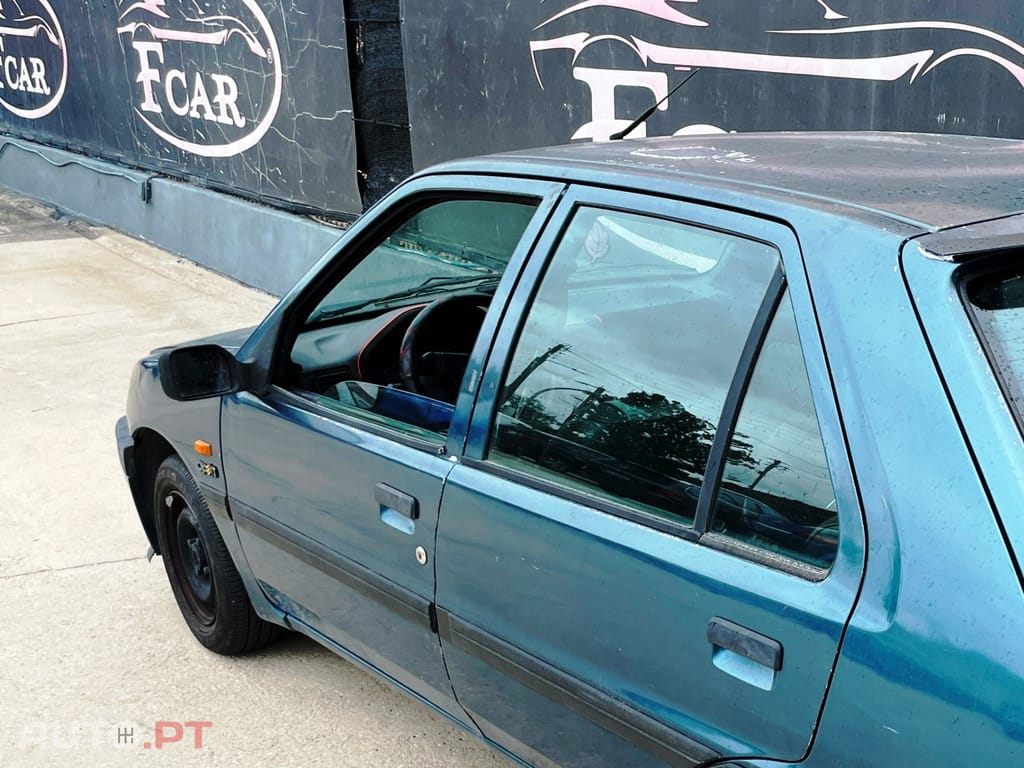 Peugeot 106 1.1 Color Line
