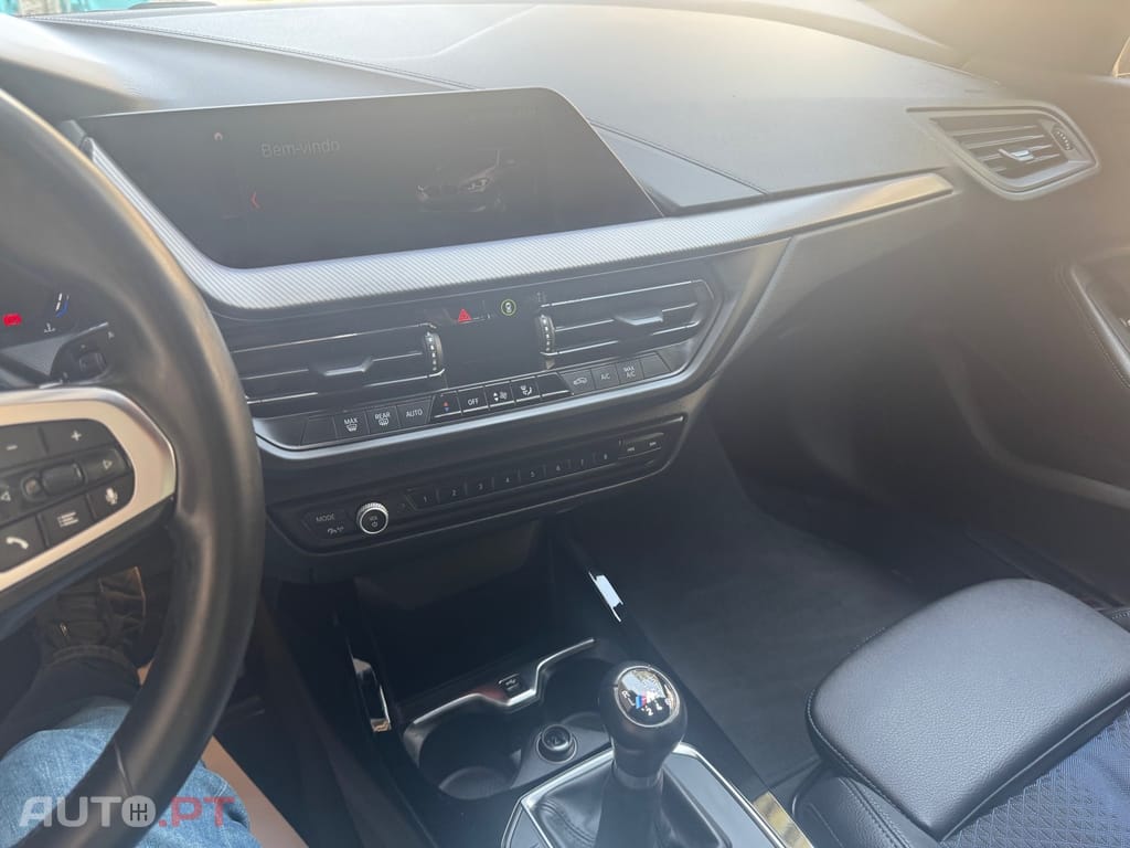 BMW 116 d Pack Desportivo M