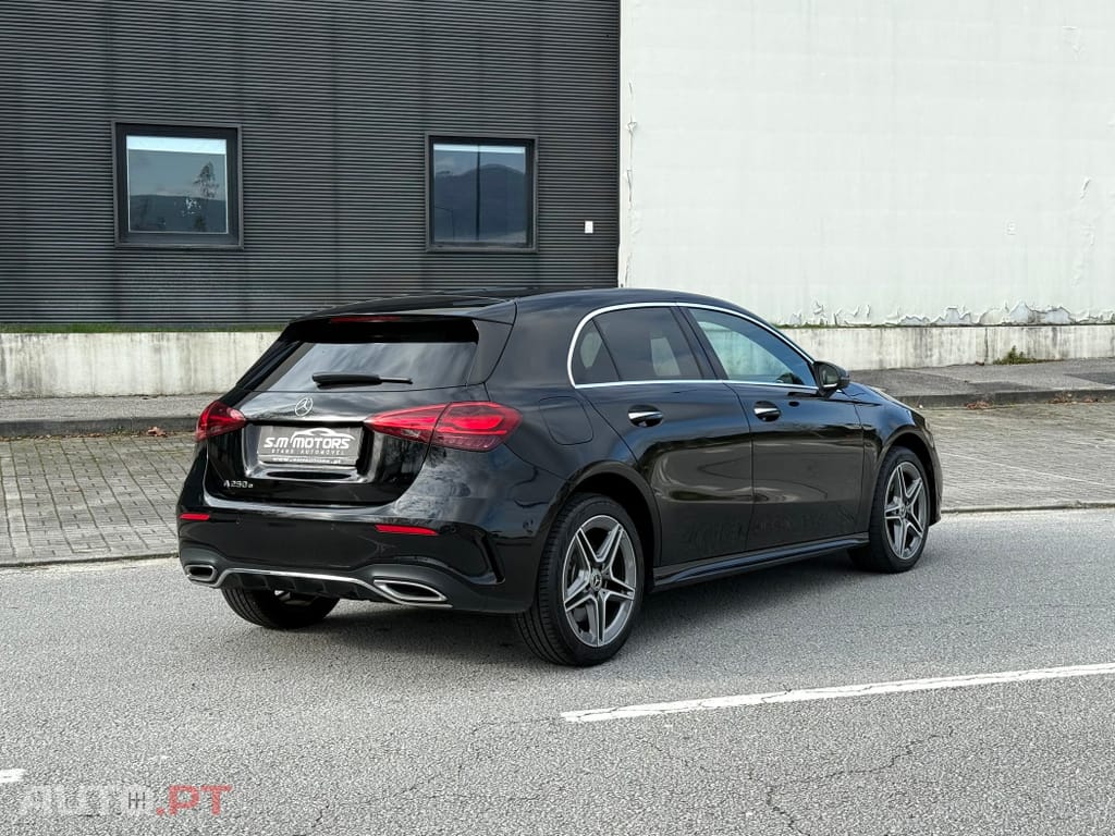 Mercedes-Benz A 250 e AMG Line