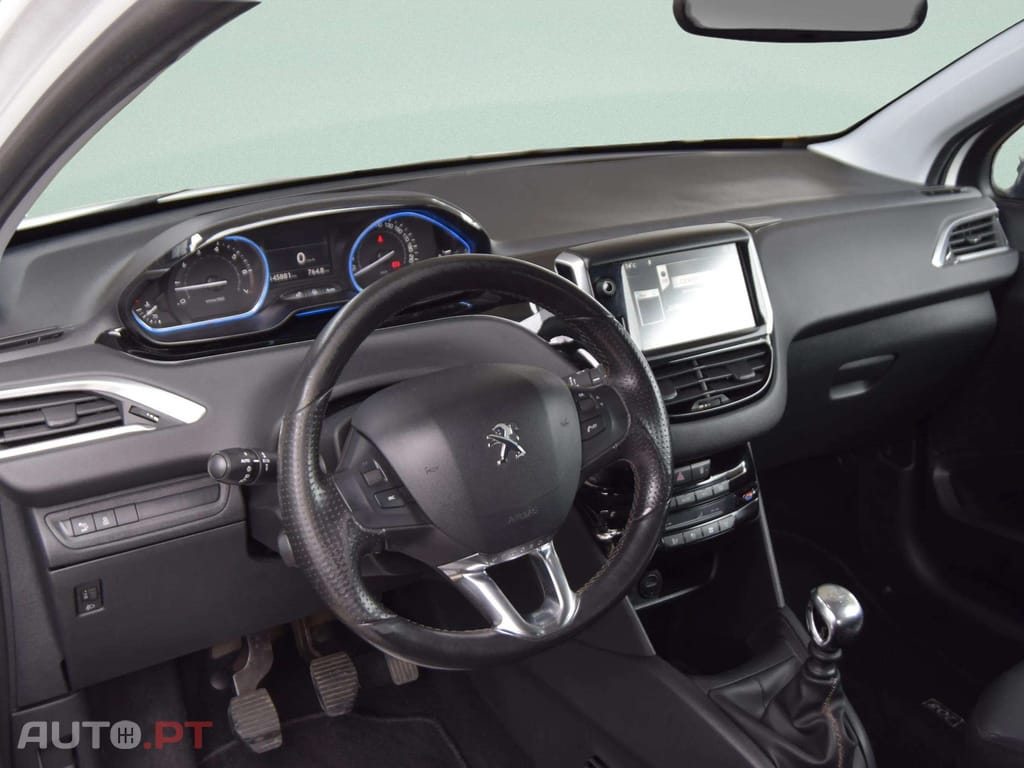 Peugeot 208 1.6 THP Allure