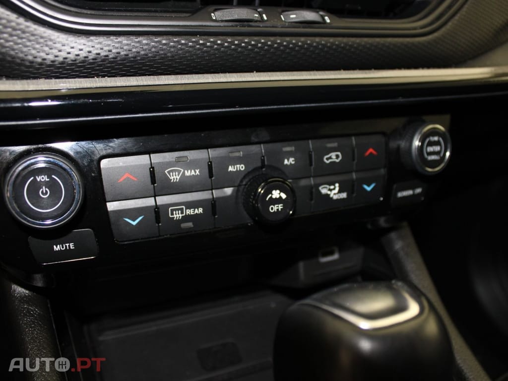 Jeep Compass 1.3 PLUG IN HYBRID 4X4 TRAILHAWK I.V.A DEDUTÍVEL