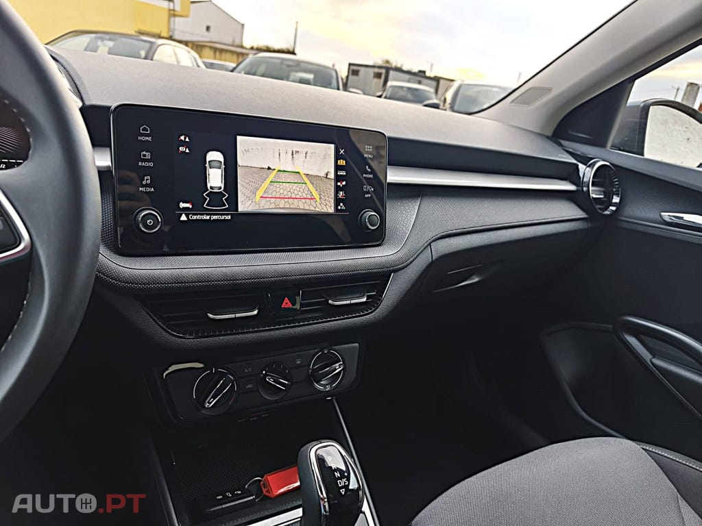 Skoda Fabia 1.0 TSI Selection DSG