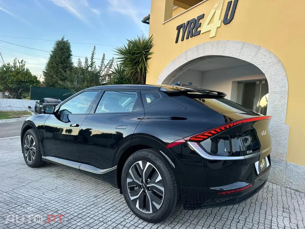 Kia EV6 84 kWh Tech