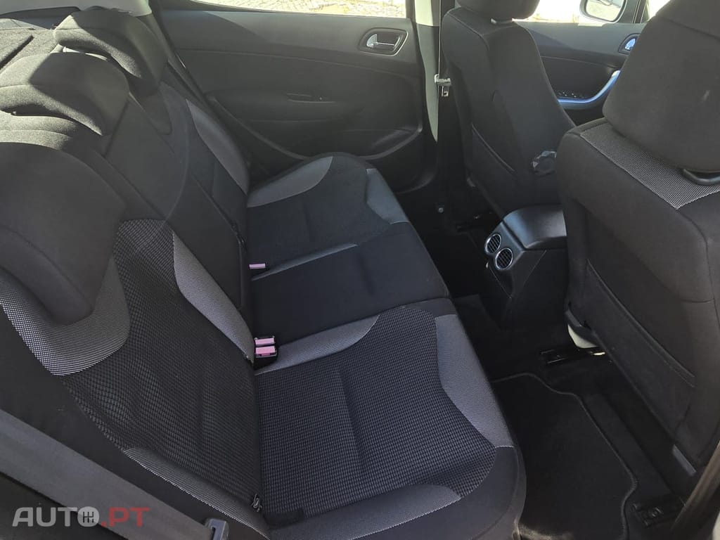 Peugeot 308 1.6 HDI Sport