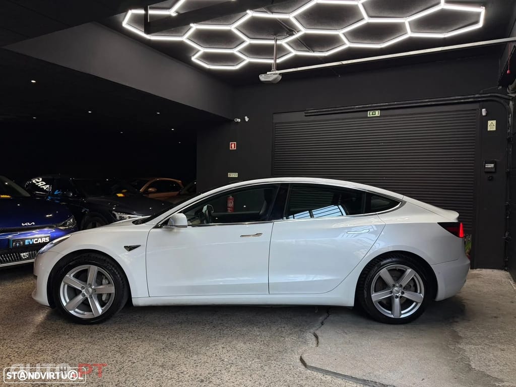 Tesla Model 3 Long Range AWD Dual Motor