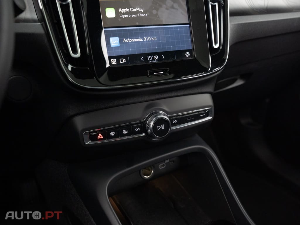 Volvo C40 Recharge Plus