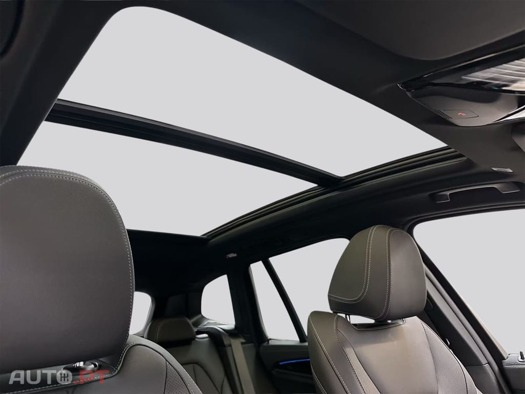 BMW iX3 I.V.A DEDUTIVEL 