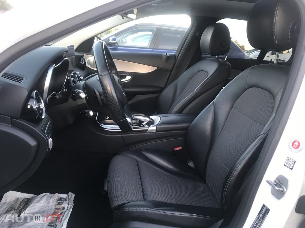 Mercedes-Benz C 300 BlueTEC Hybrid Avantgarde