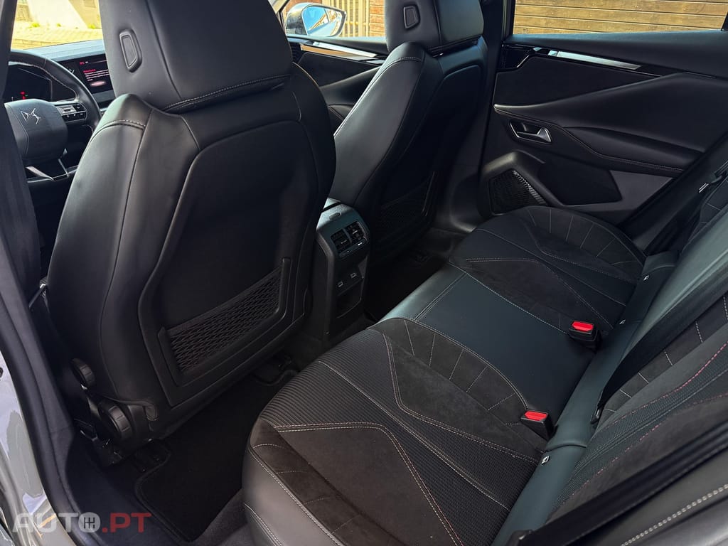 DS DS4 1.2 PureTech Pallas EAT8