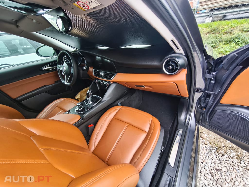 Alfa Romeo Giulia 2.2 D Super AT8