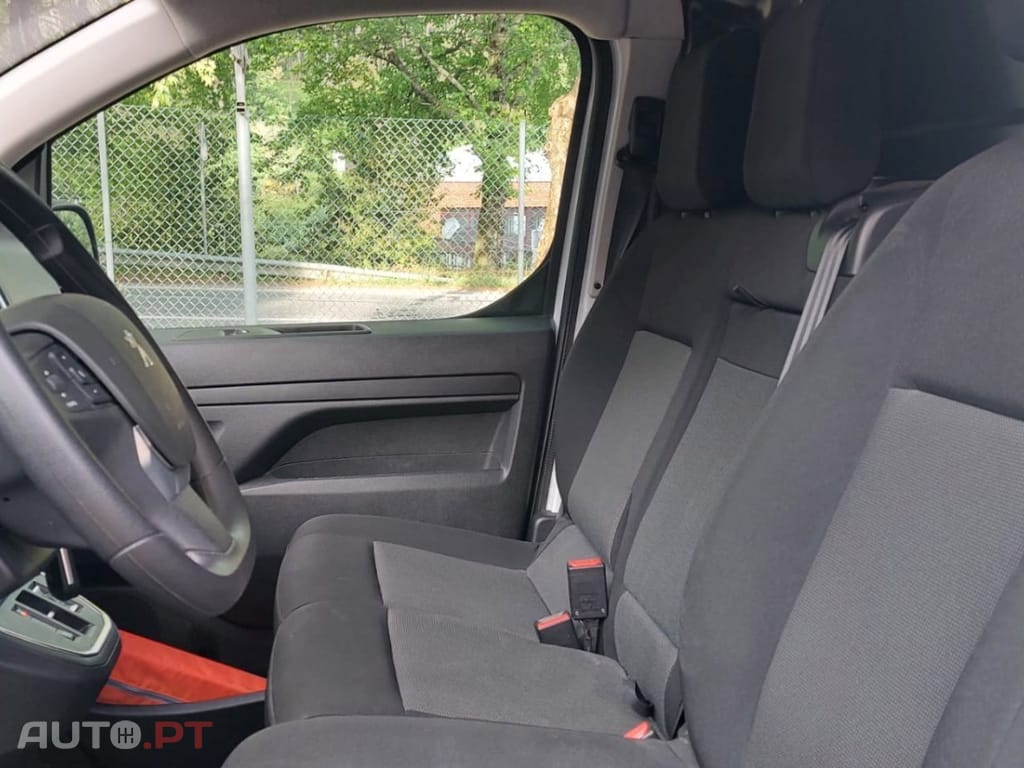 Peugeot E-Expert 75 kWh Semi-Vidrado Premium Standard