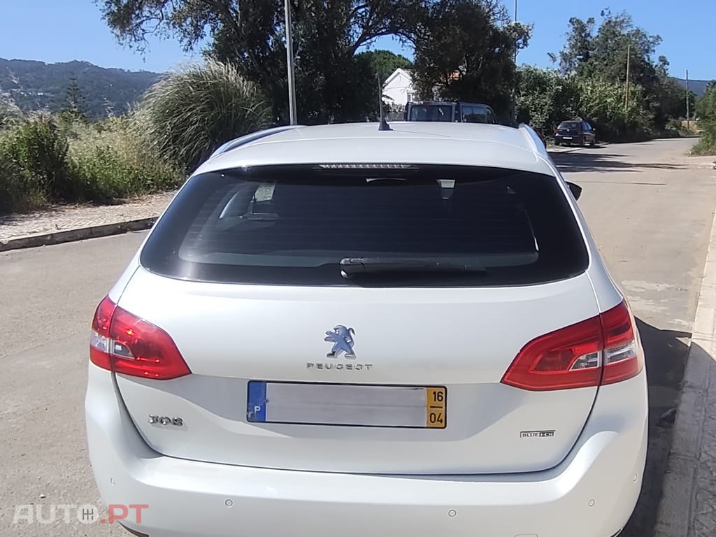 Peugeot 308 SW II SW 1.6 BlueHDi 120cv Allure (T9)