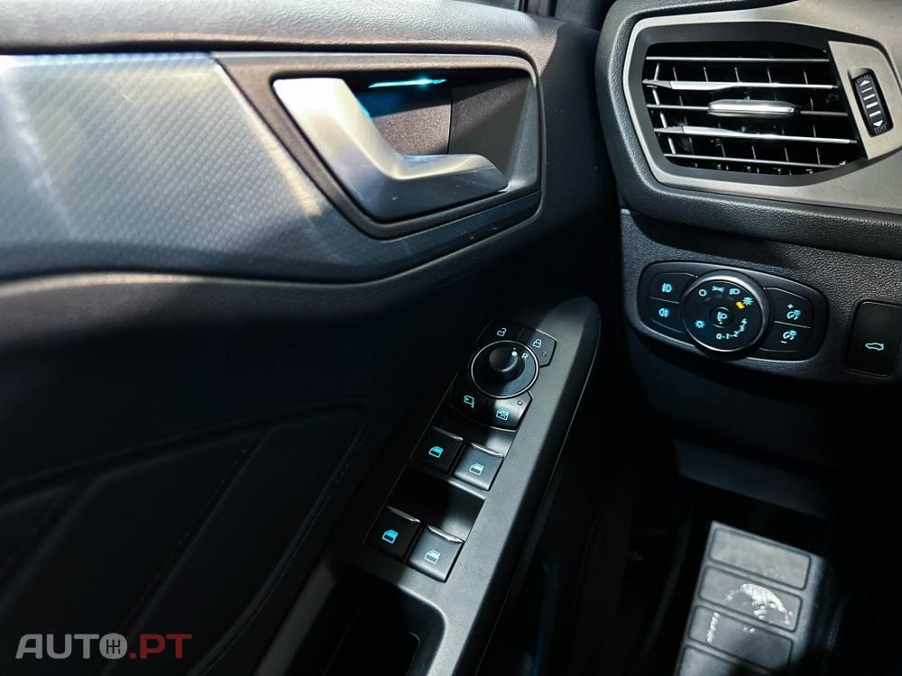 Ford Focus SW Hybrid 1.0 EcoBoost