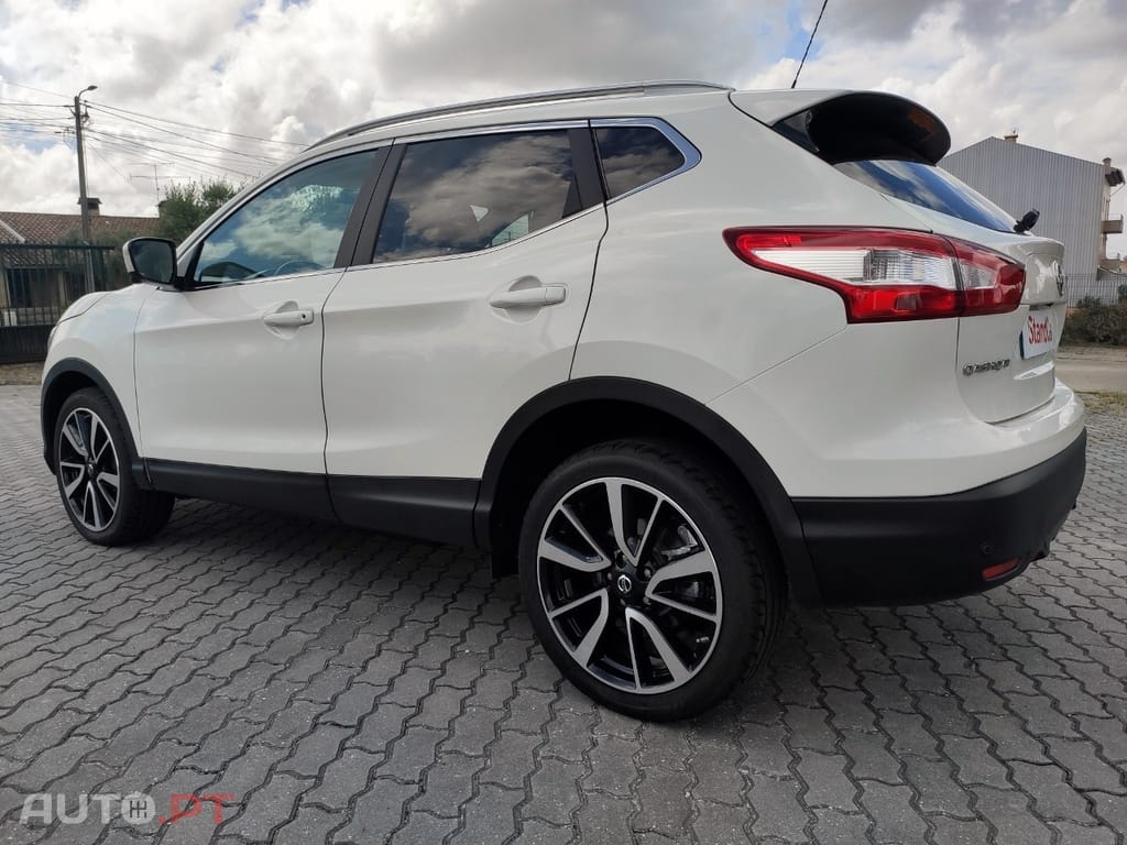 Nissan Qashqai 1.6 DCi ALL-MODE 4x4i TEKNA