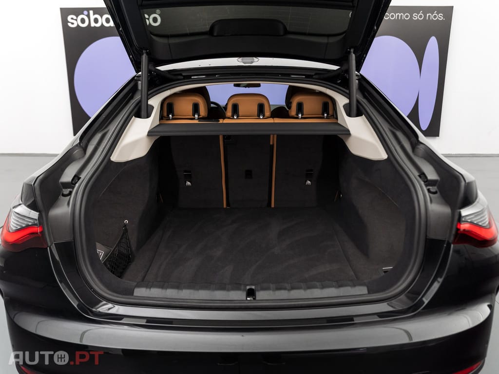 BMW 420 i Pack Desportivo M Auto