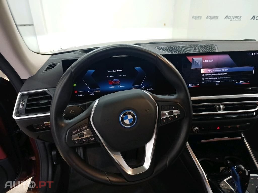 BMW i4 eDrive40