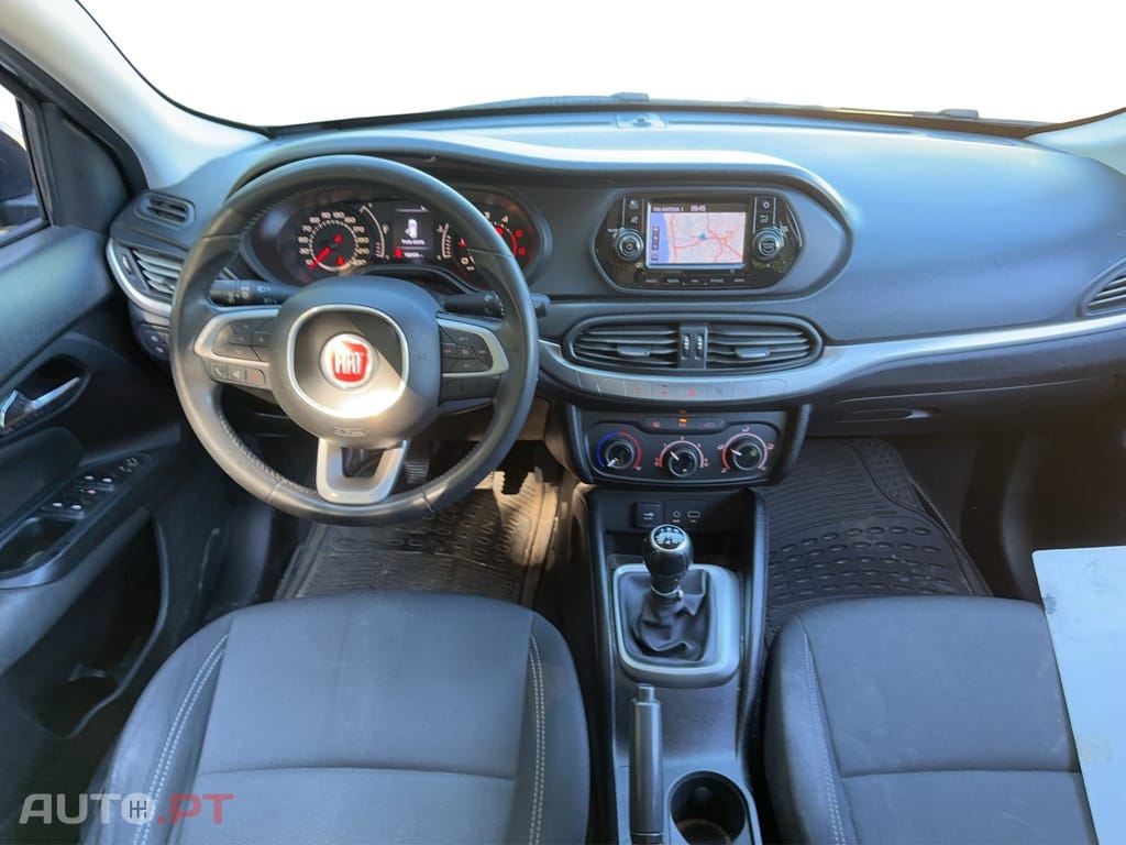 Fiat Tipo 1.3 M-Jet Easy J17