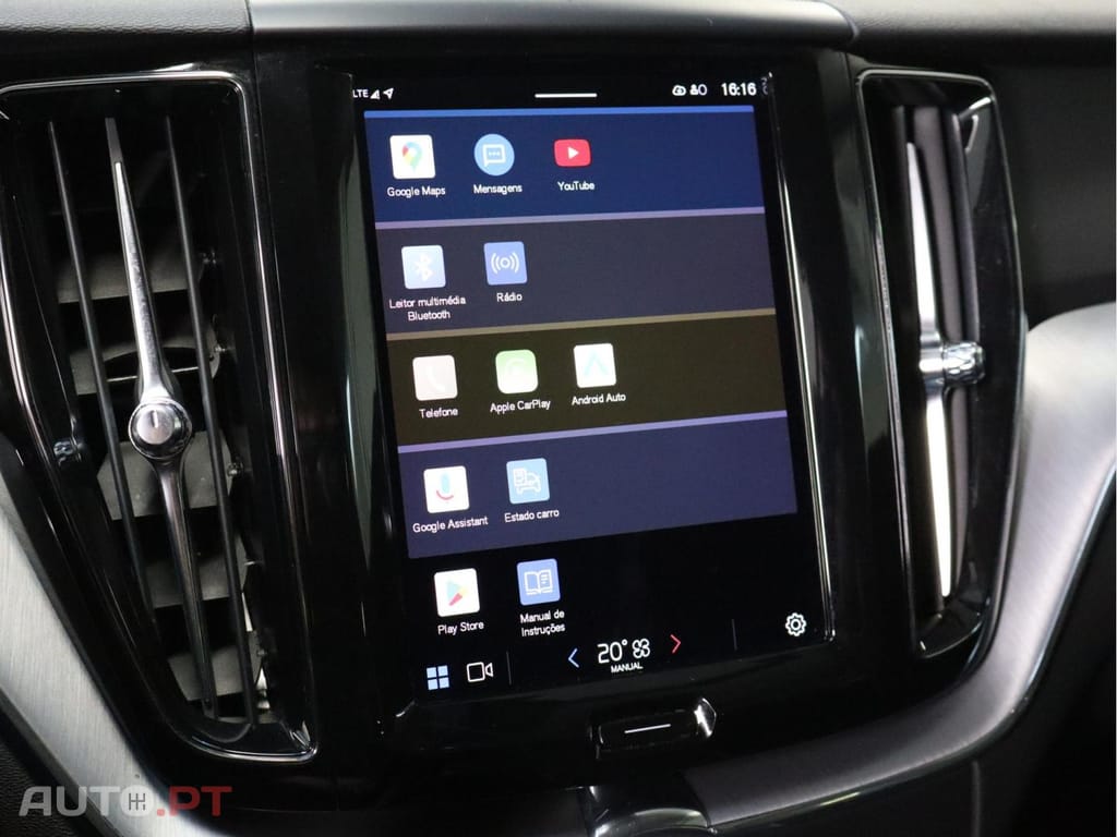 Volvo XC60 2.0 B4  Momentum Plus 