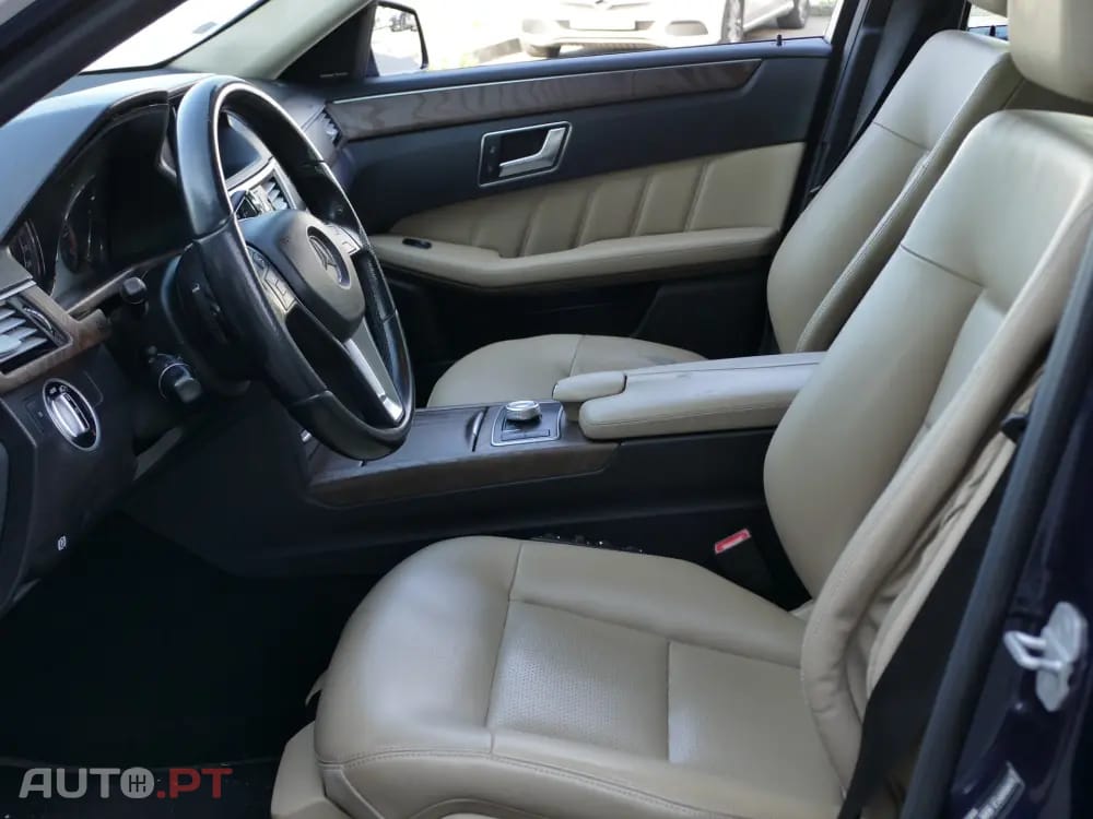 Mercedes-Benz E 220 CDi Avantgarde BE Auto.