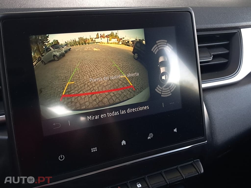 Renault Captur 1.0 TCe Equilibre Bi-Fuel
