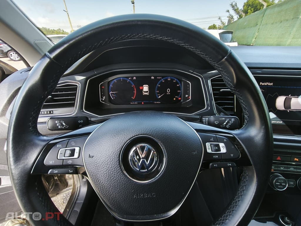 Volkswagen T-Roc 1.5 TSI Sport