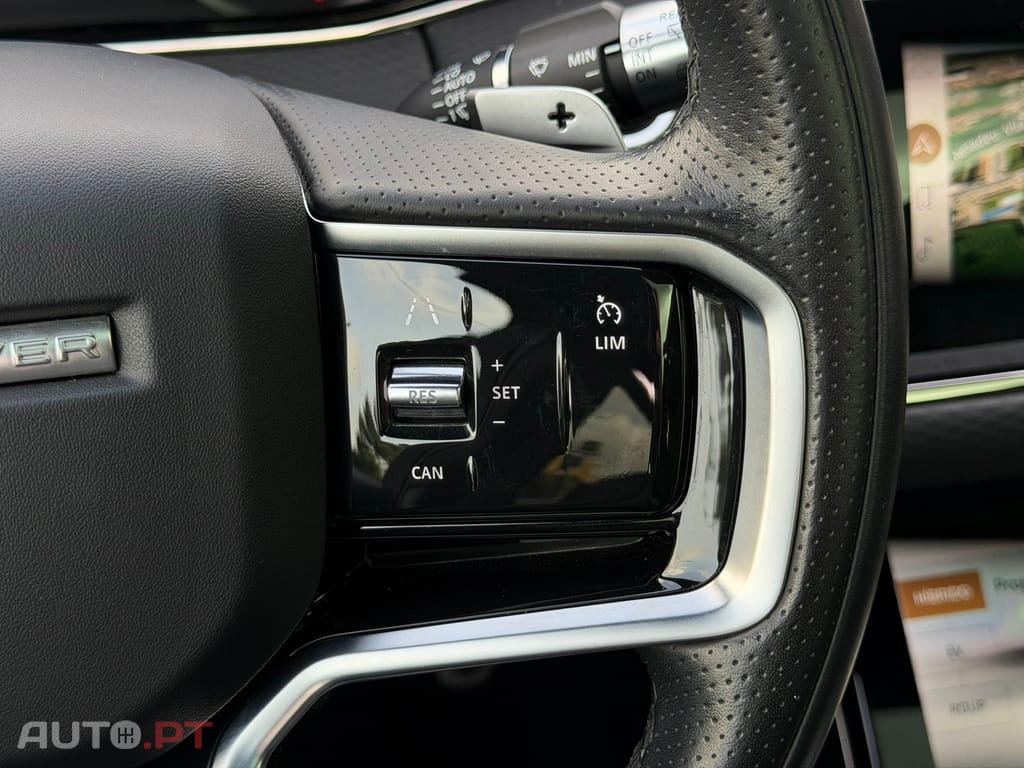 Land Rover Evoque 1.5 P300e AWD R-Dynamic S Auto